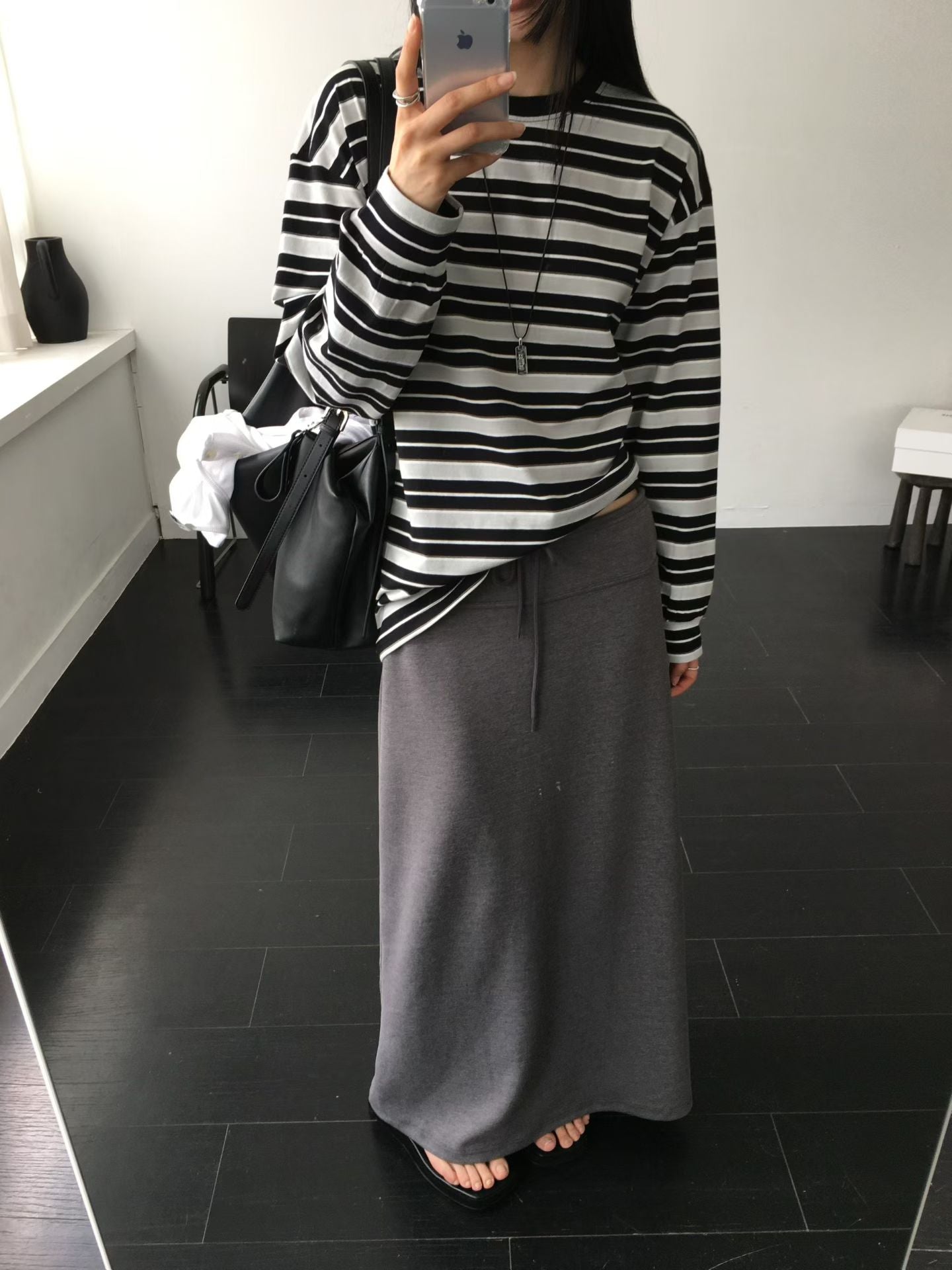 B178 Quiet Flow Skirt