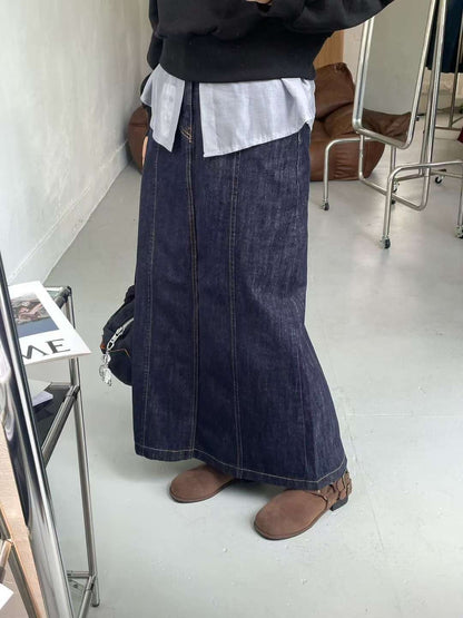 B163 Rail Slit Maxi Skirt