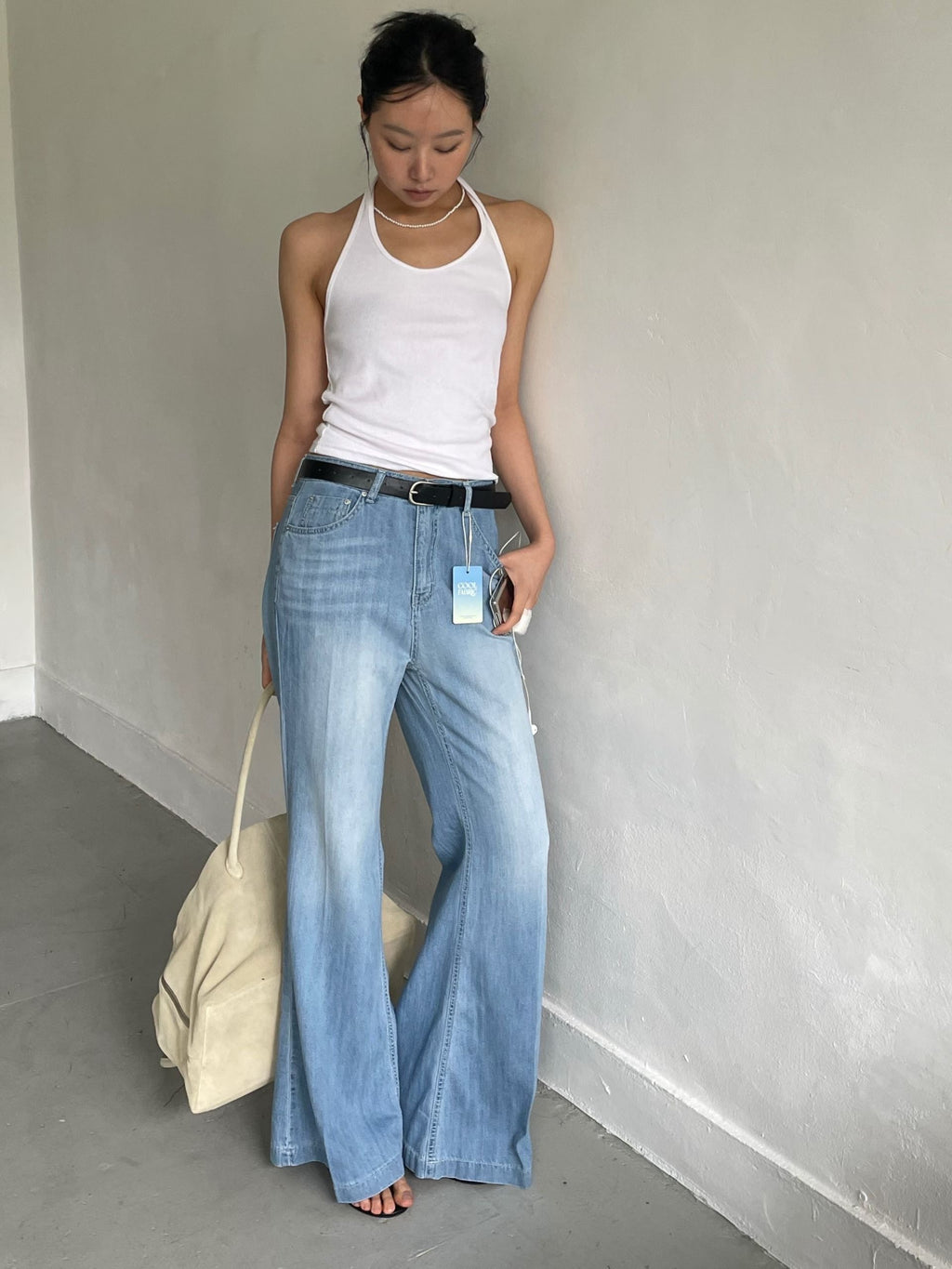 B189 Cool Flare Jeans