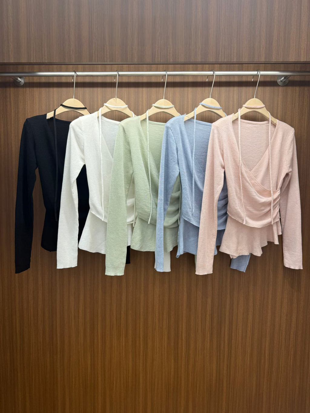 T191 Lune Wrap Top