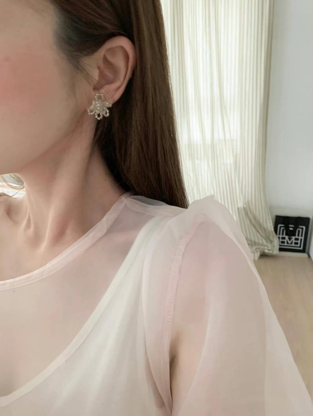 A109 Petite Bloom Earrings