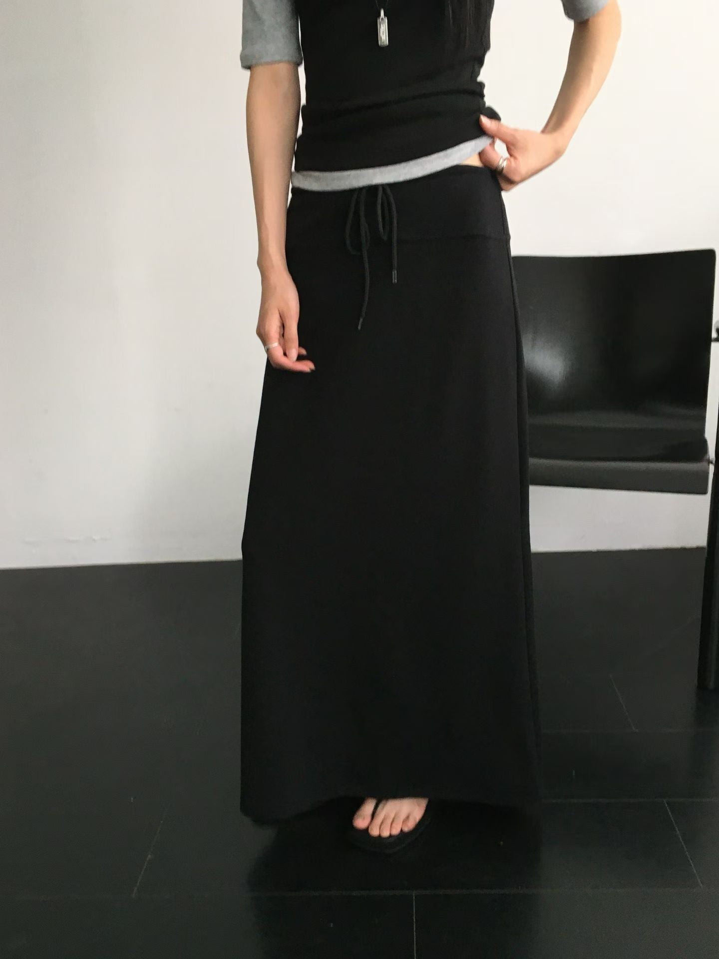 B178 Quiet Flow Skirt