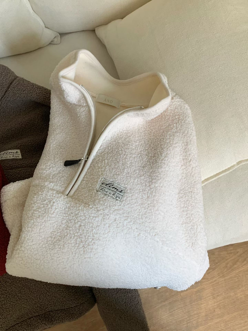 T177 Cloudbound Fleece Top