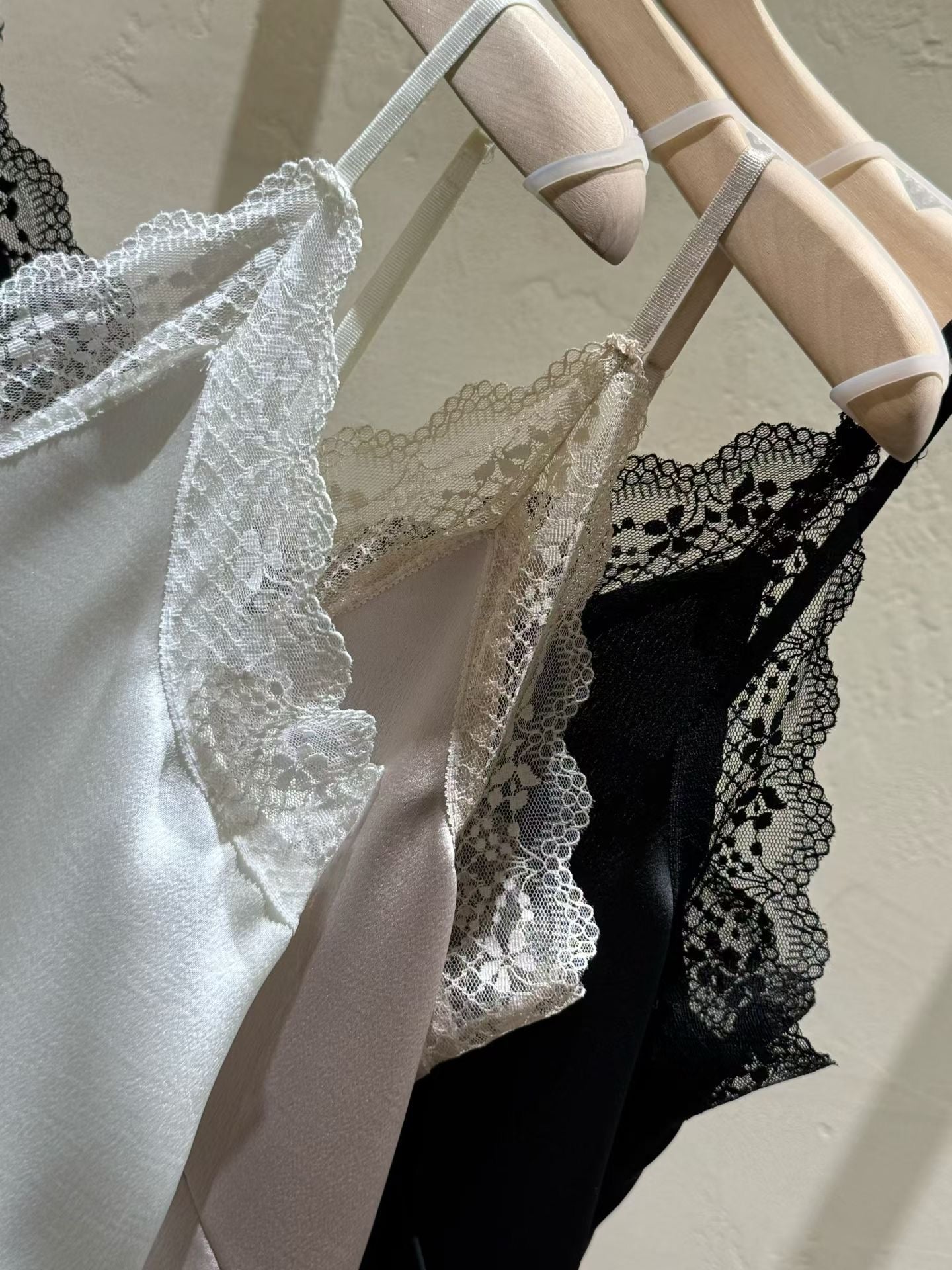 T159 Velina Camisole