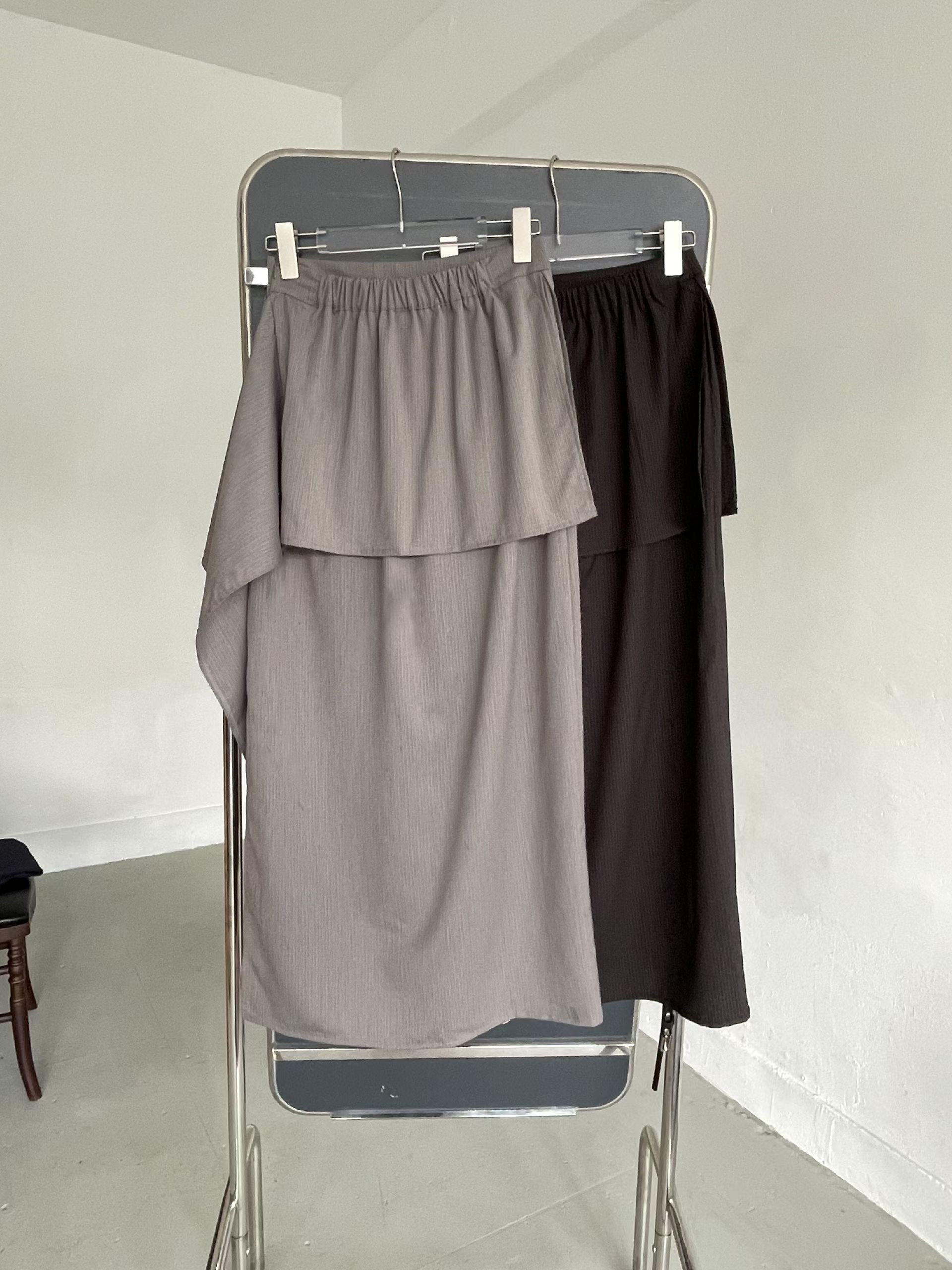 B179 Folded Layer Skirt