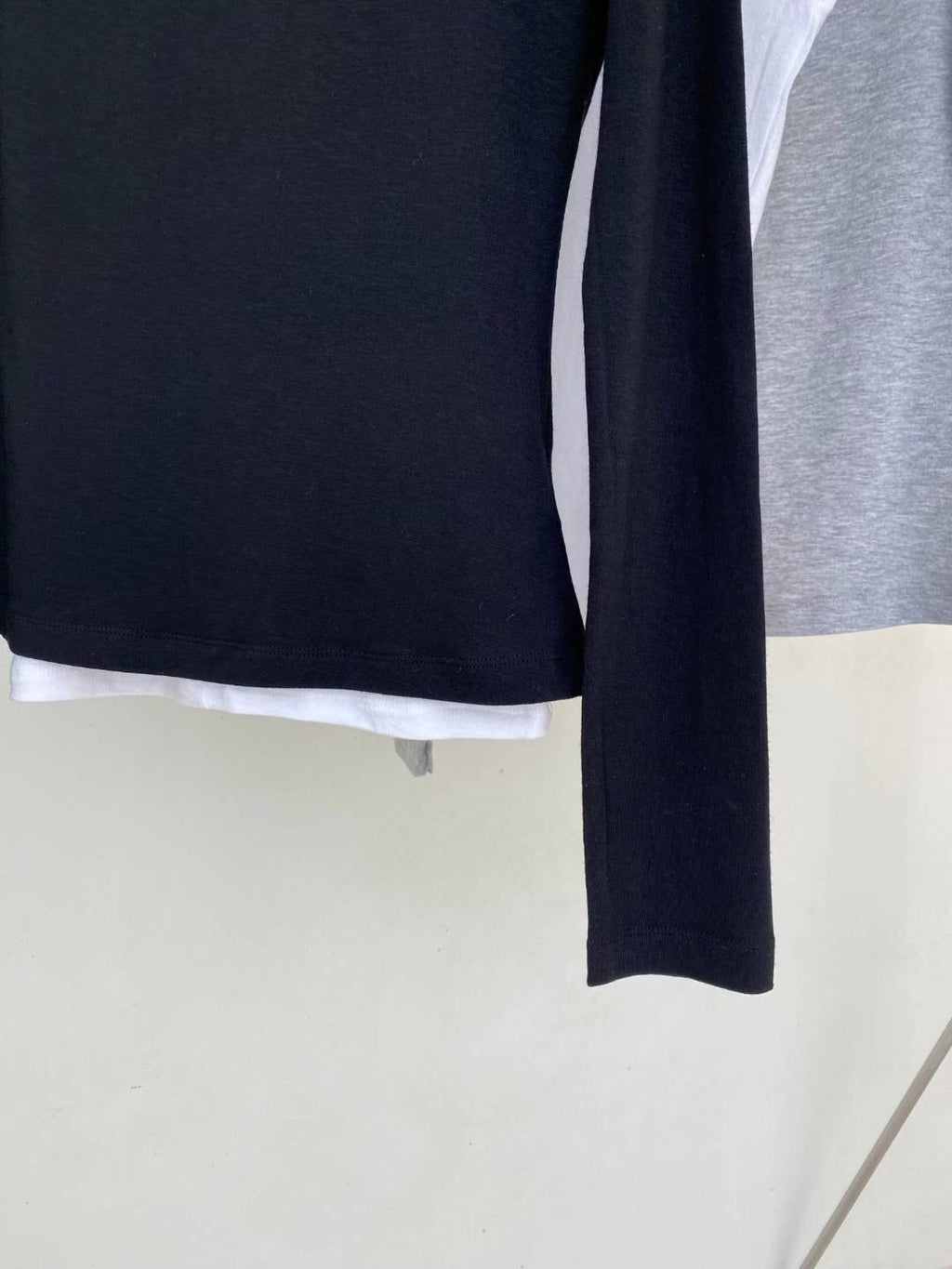 T163 Soft Layer Trick Tee