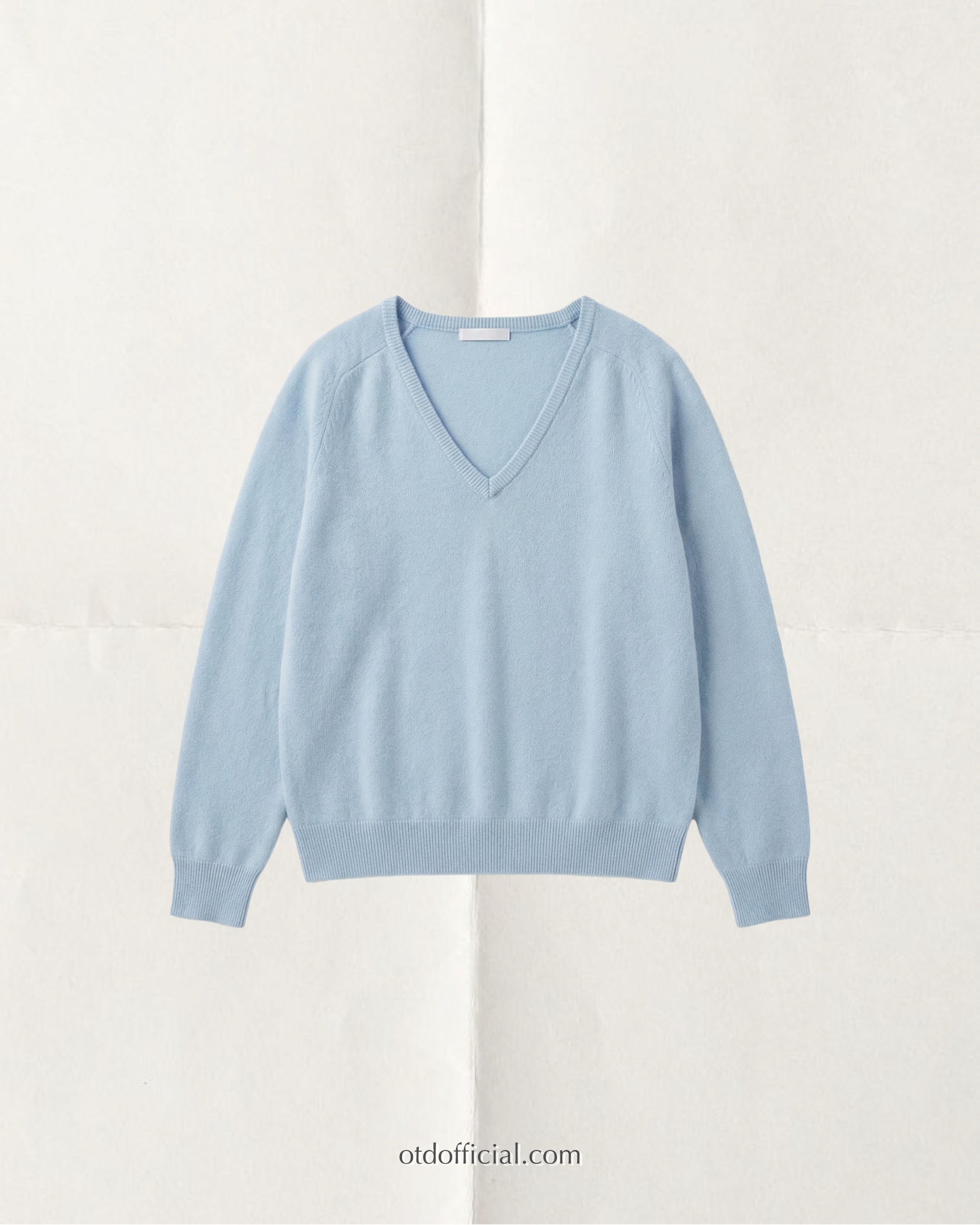 T186 Sunday Light V Knit