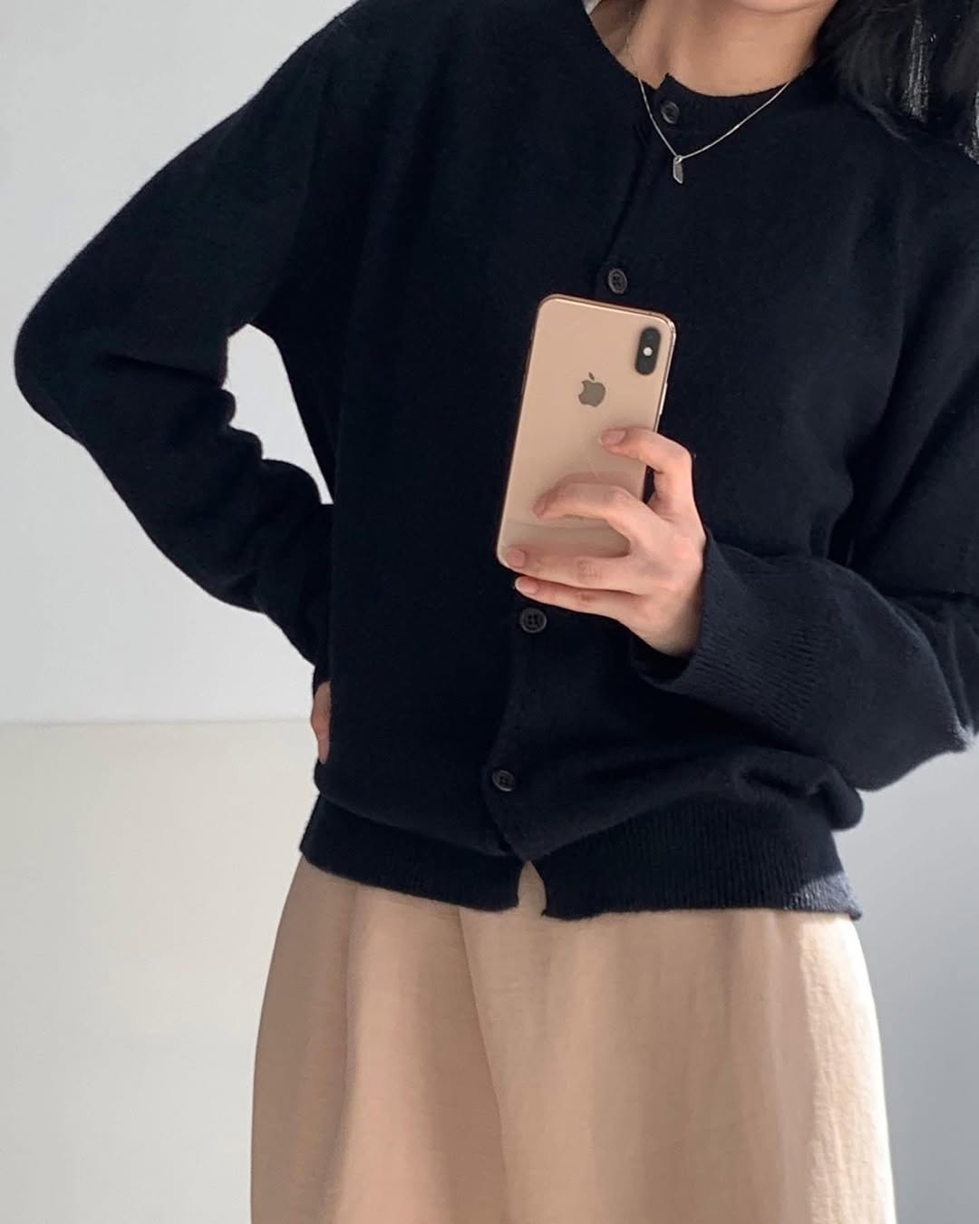 U127 Soft Hour Cardigan