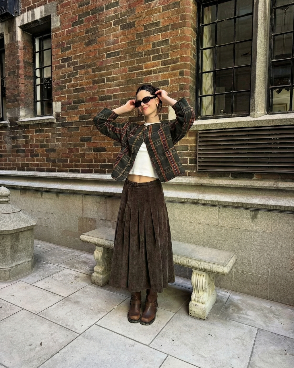 B169 Velvet Ease Pleat Skirt