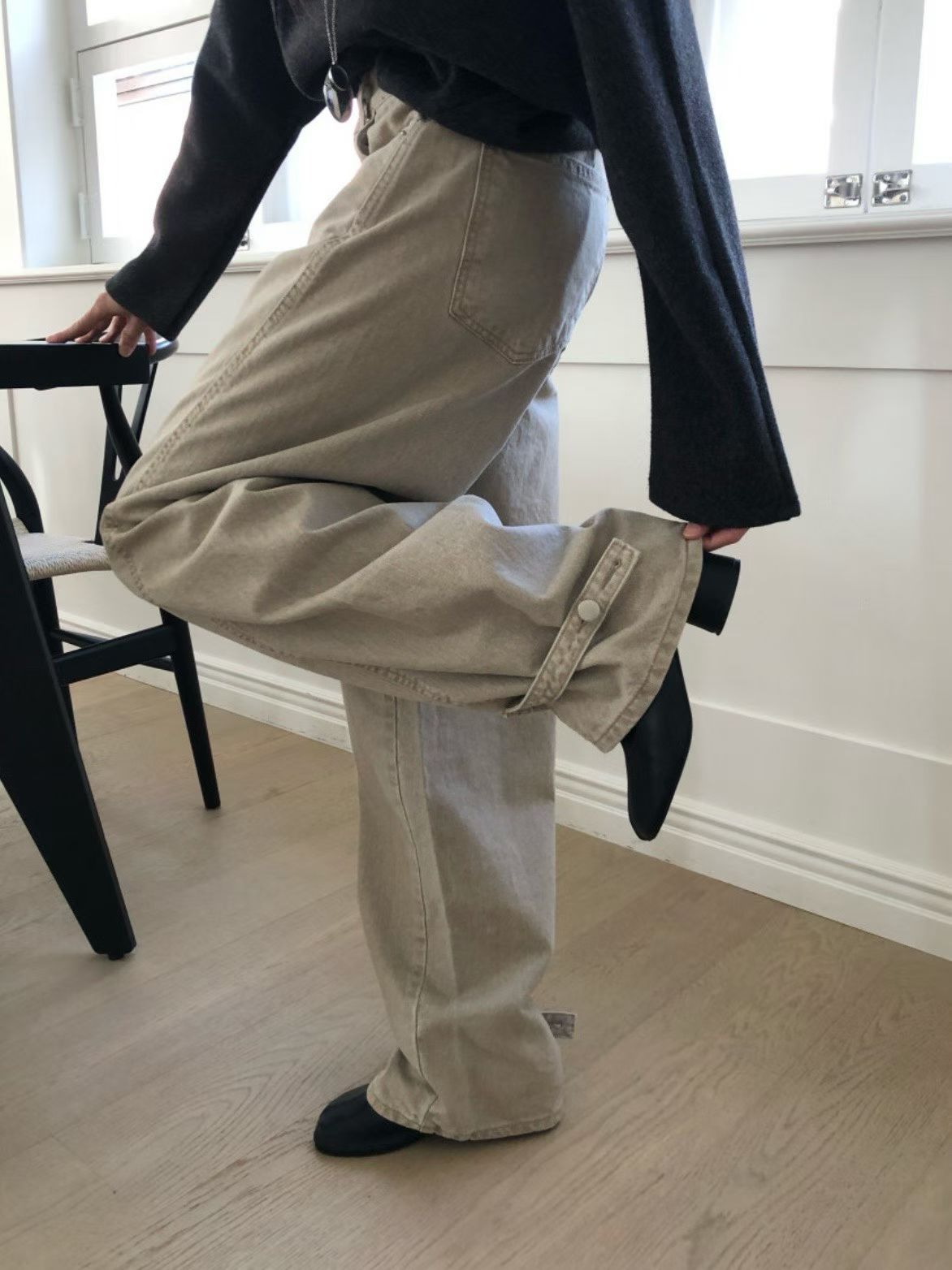 B155 Loop Detail Denim