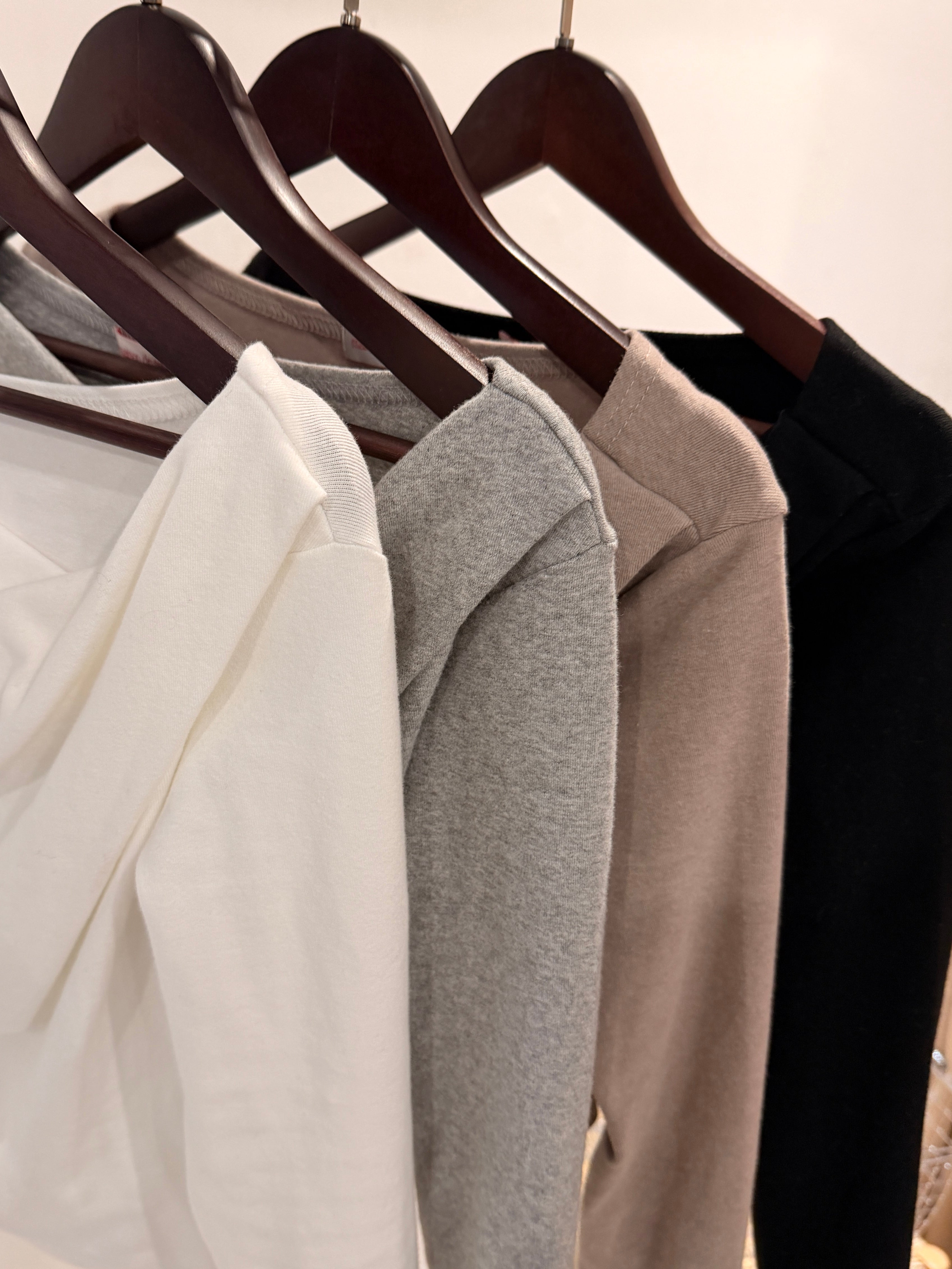 T158 Twist Grace Top