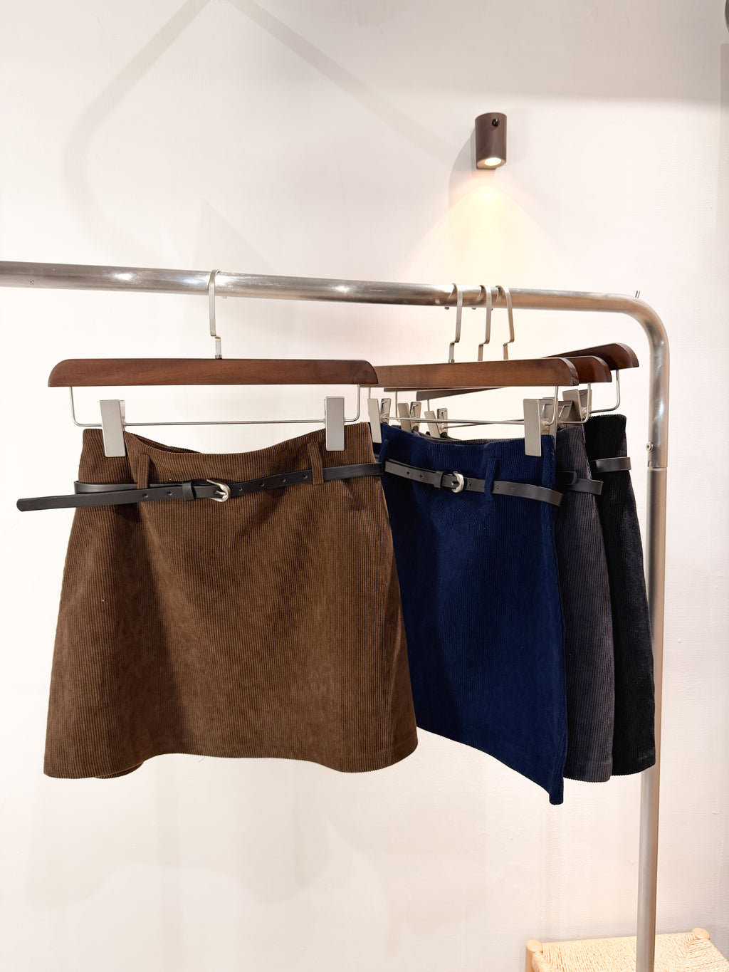 B160 Cordy Belt Skirt (Display)