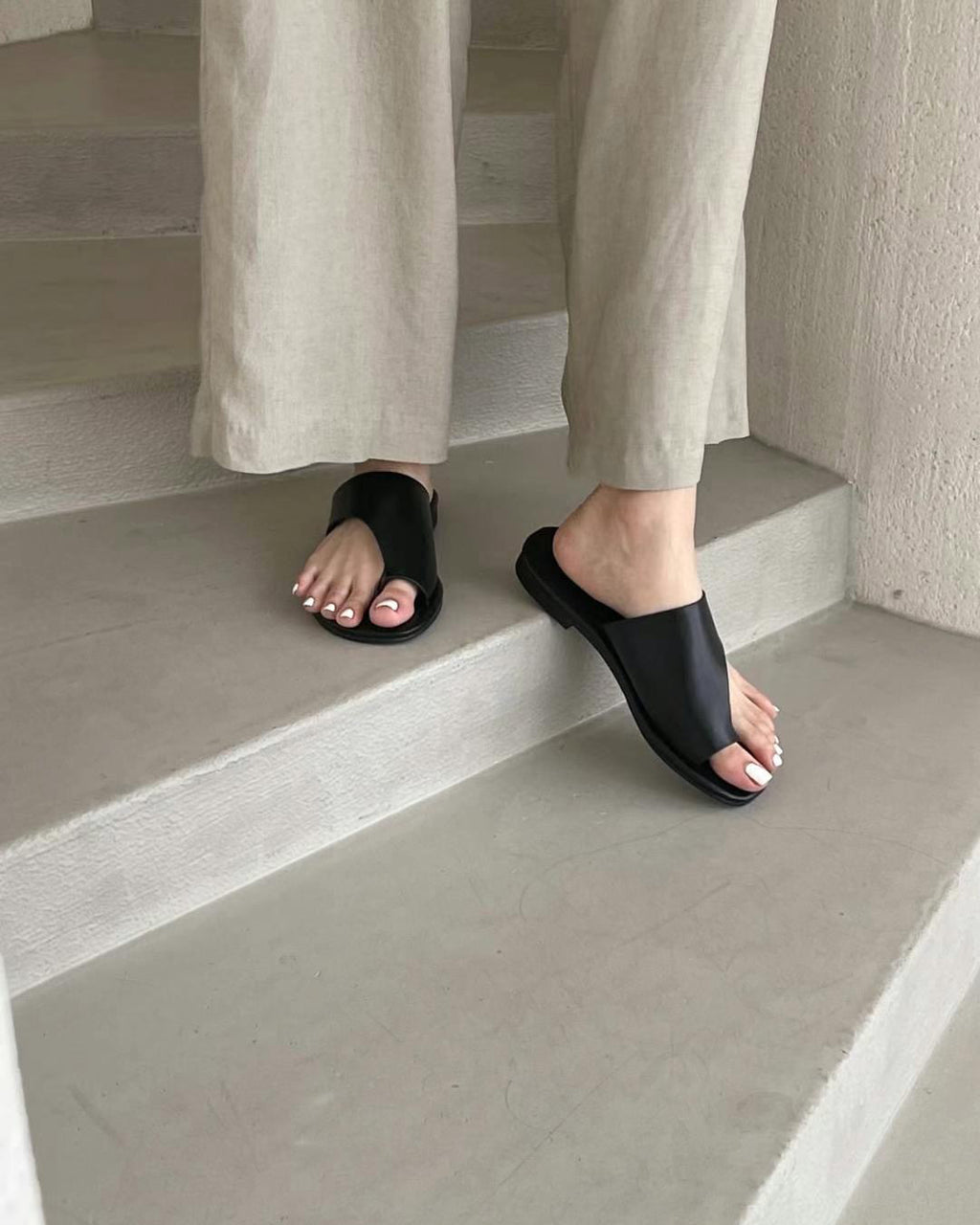 F114 Curve Step Slides