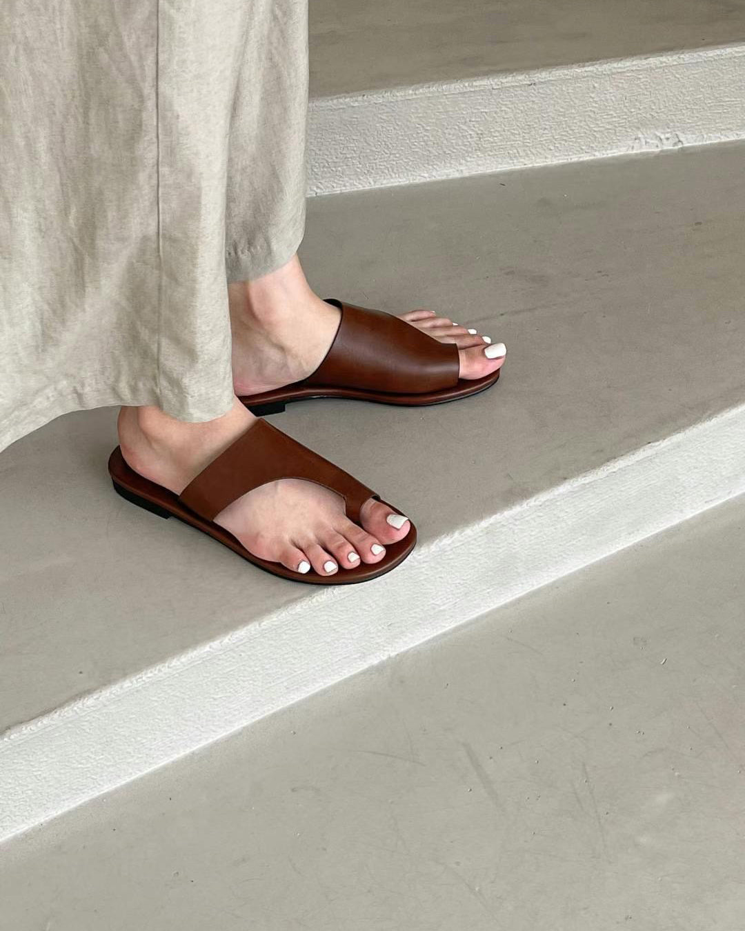 F114 Curve Step Slides