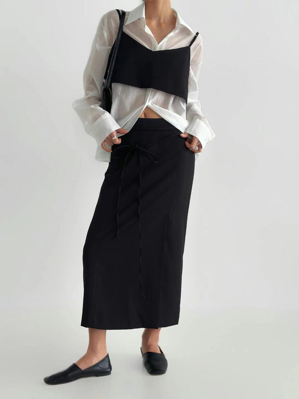 B136 Parisian Slit Skirt (Display)