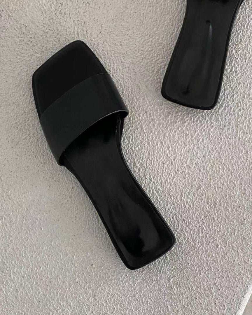 F111 City Walk Square Slides