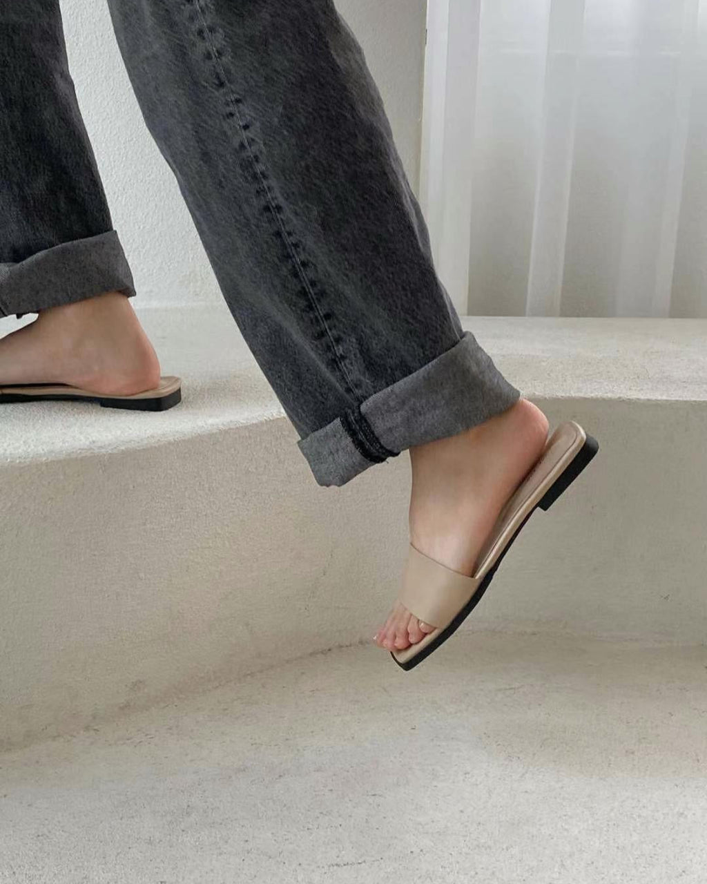 F111 City Walk Square Slides