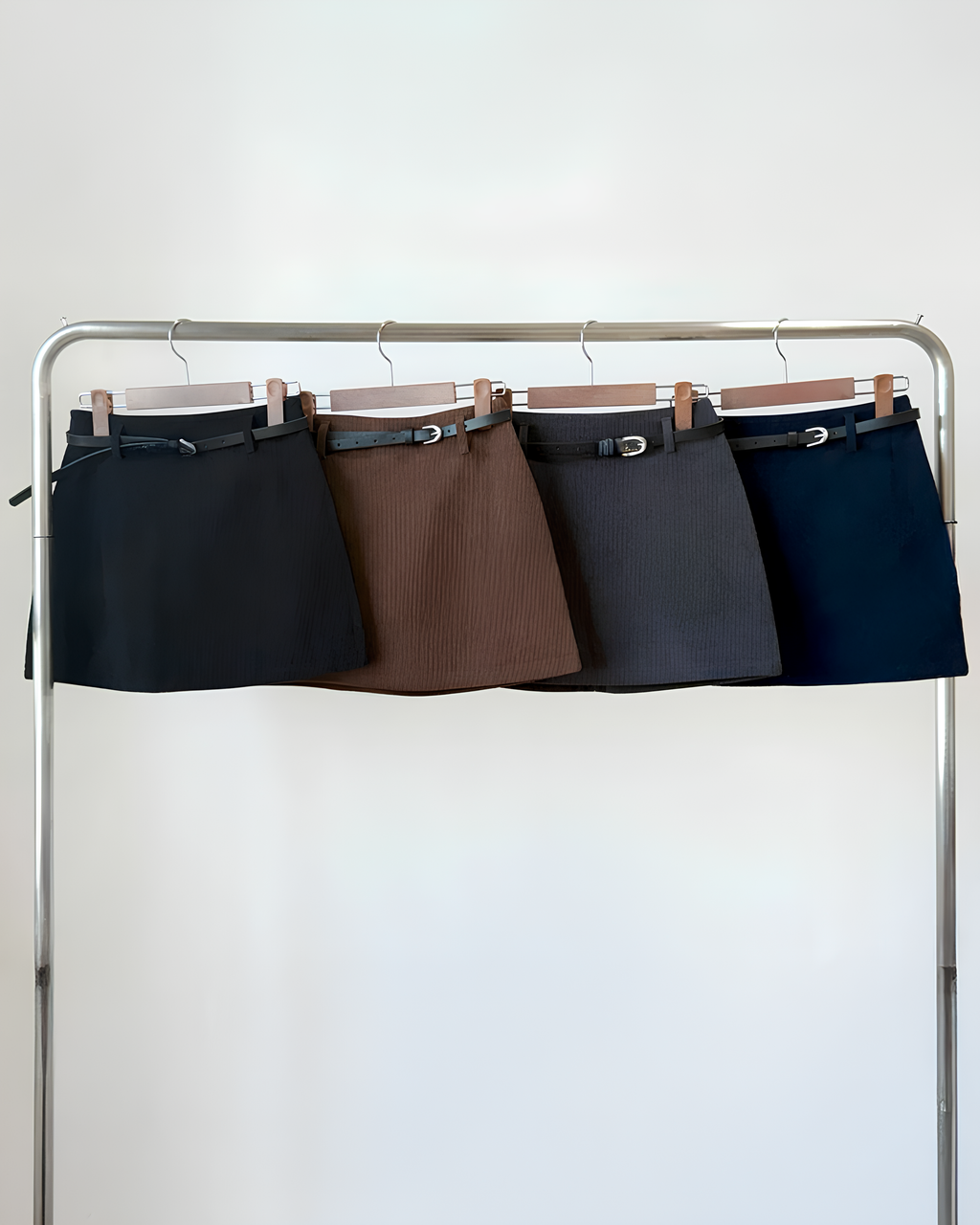 B160 Cordy Belt Skirt (Display)