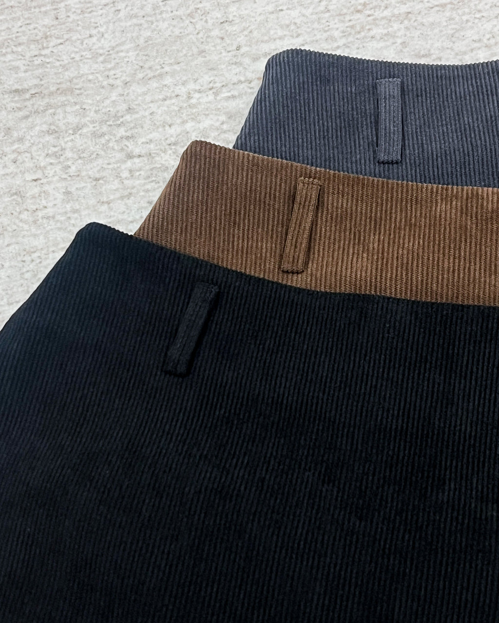 B160 Cordy Belt Skirt (Display)