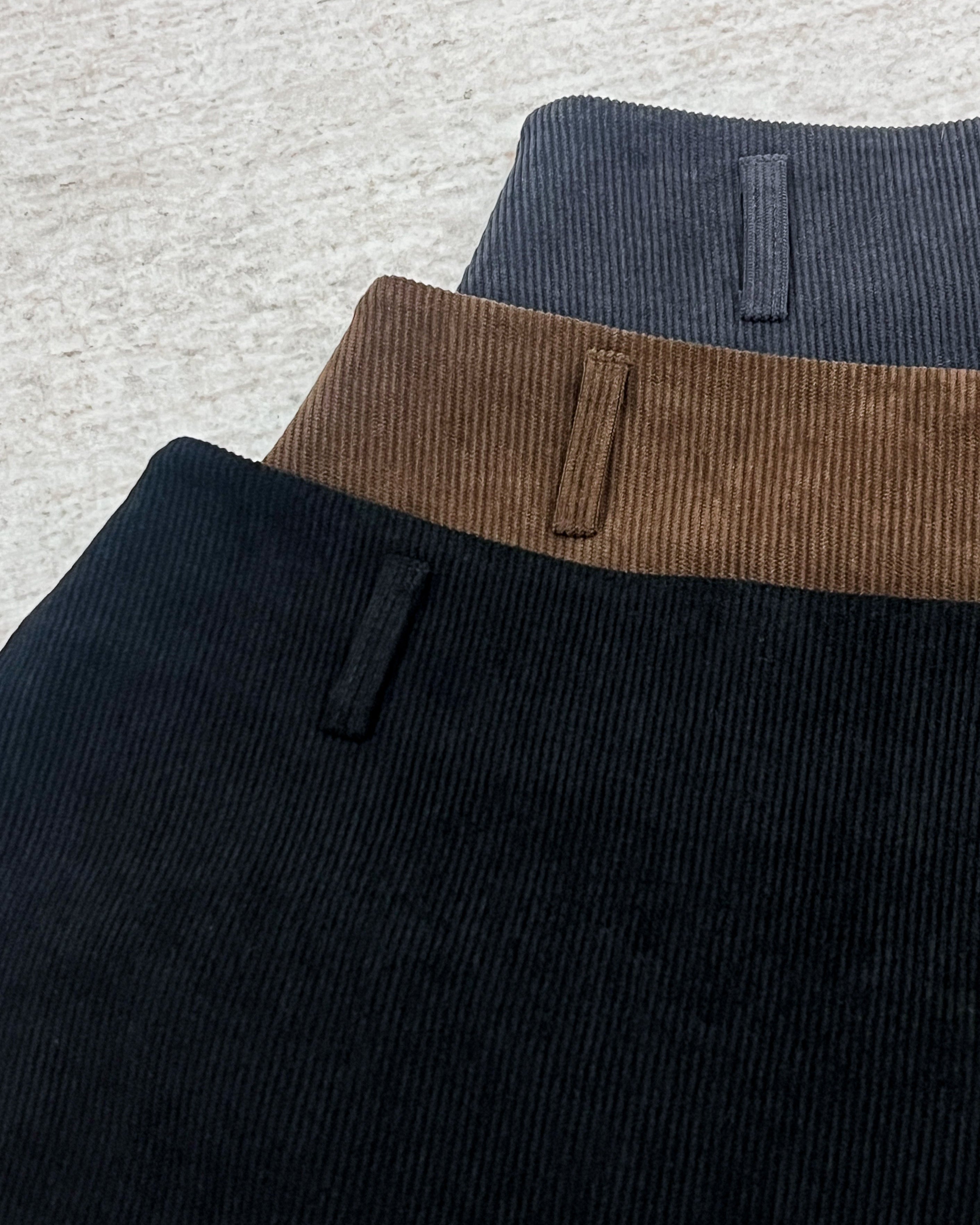 B160 Cordy Belt Skirt (Display)