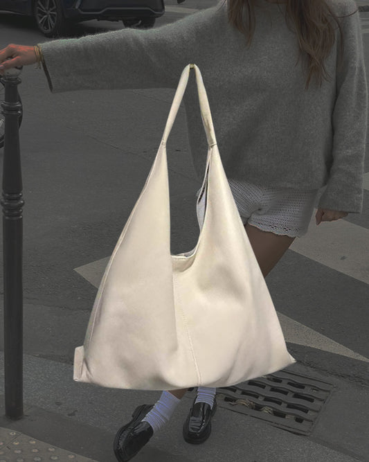 G104 Muse Triangle Bag