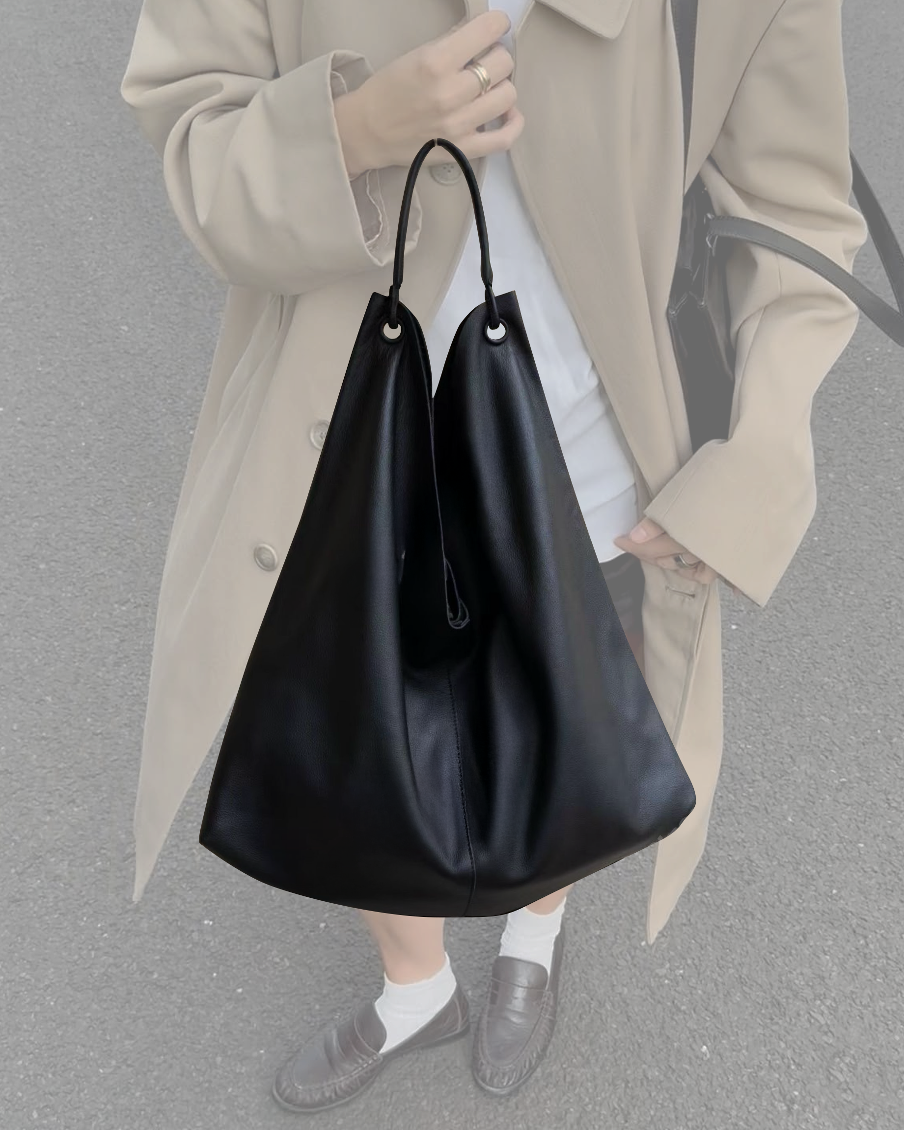 G105 Sculpt Triangle Large Bag