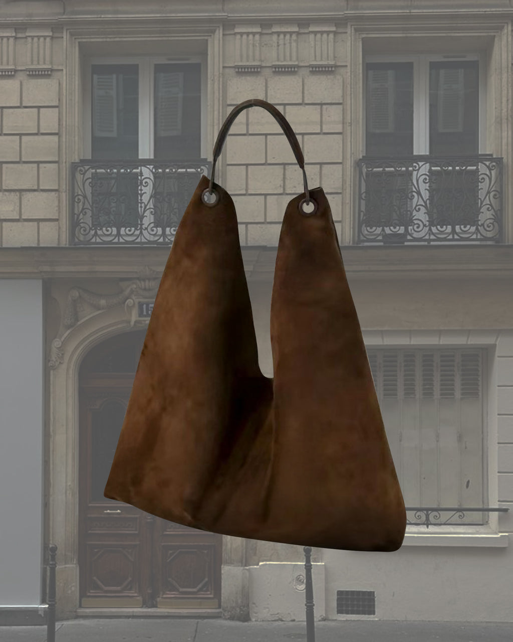 G105 Sculpt Triangle Large Bag