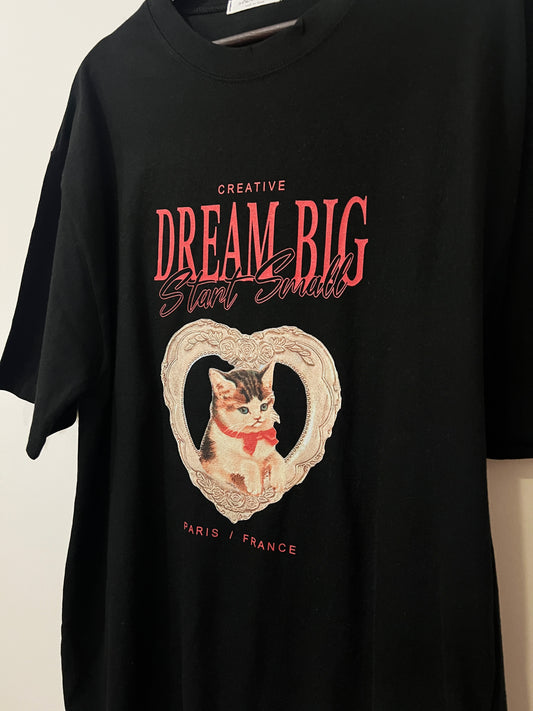 T139 Dreamy Kitty Tee