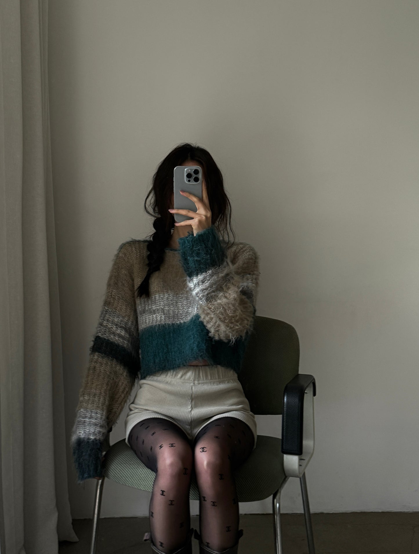 T123 Gradient Knit Sweater