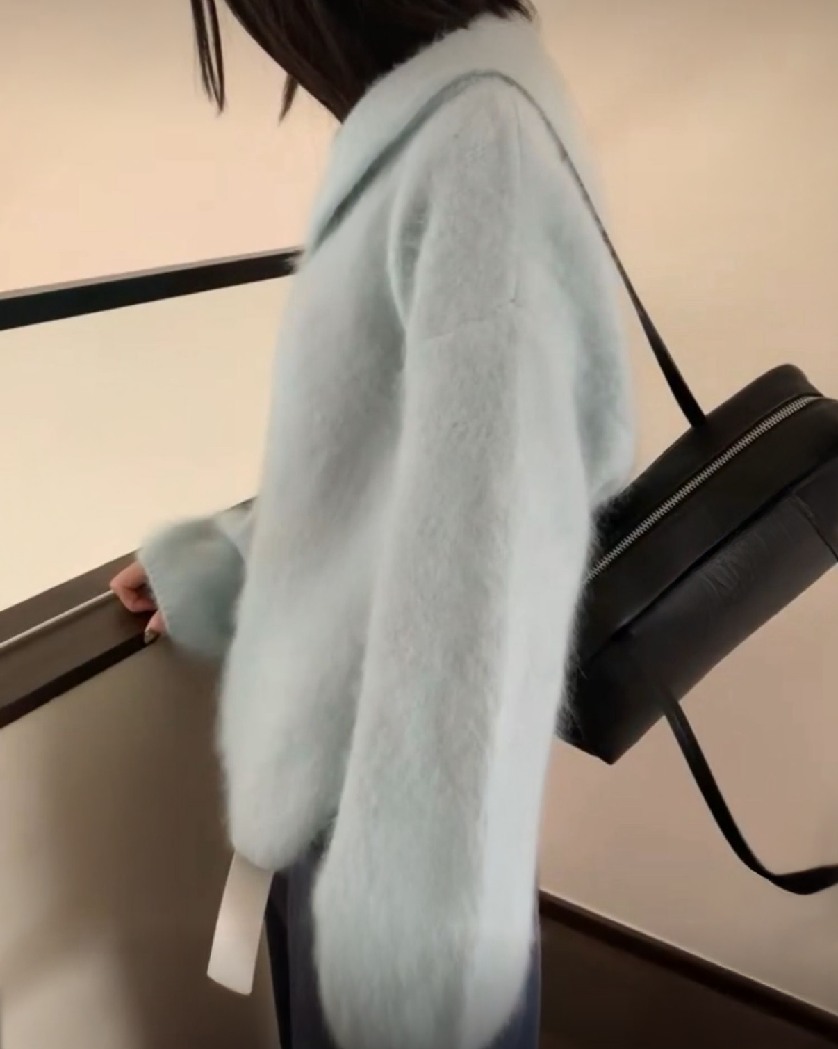 T167 Cloud Ease Knit