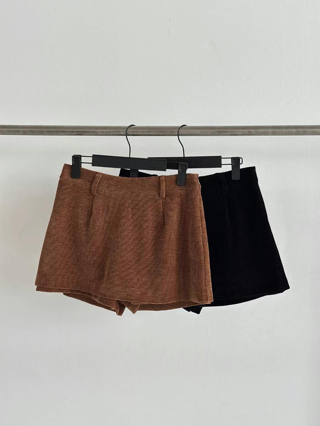 B117 Rustic Corduroy Skort