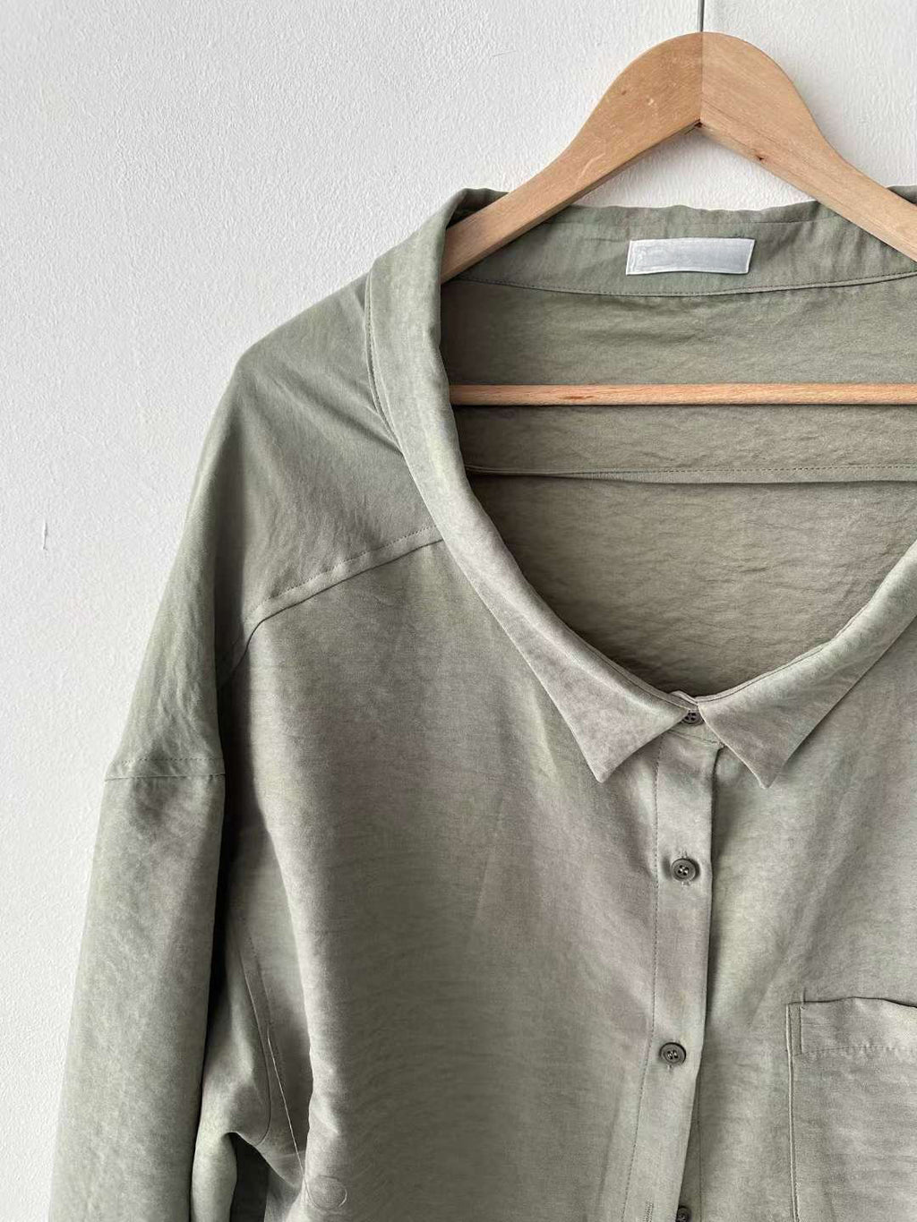 U120 Flow Collar Shirt