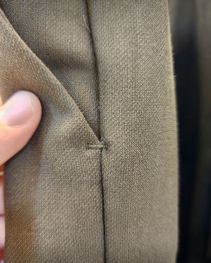 B151 Versa Pleated Pants