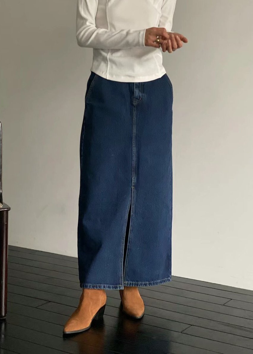 B107 Navy Double Slit Hem Denim Skirt (Display)