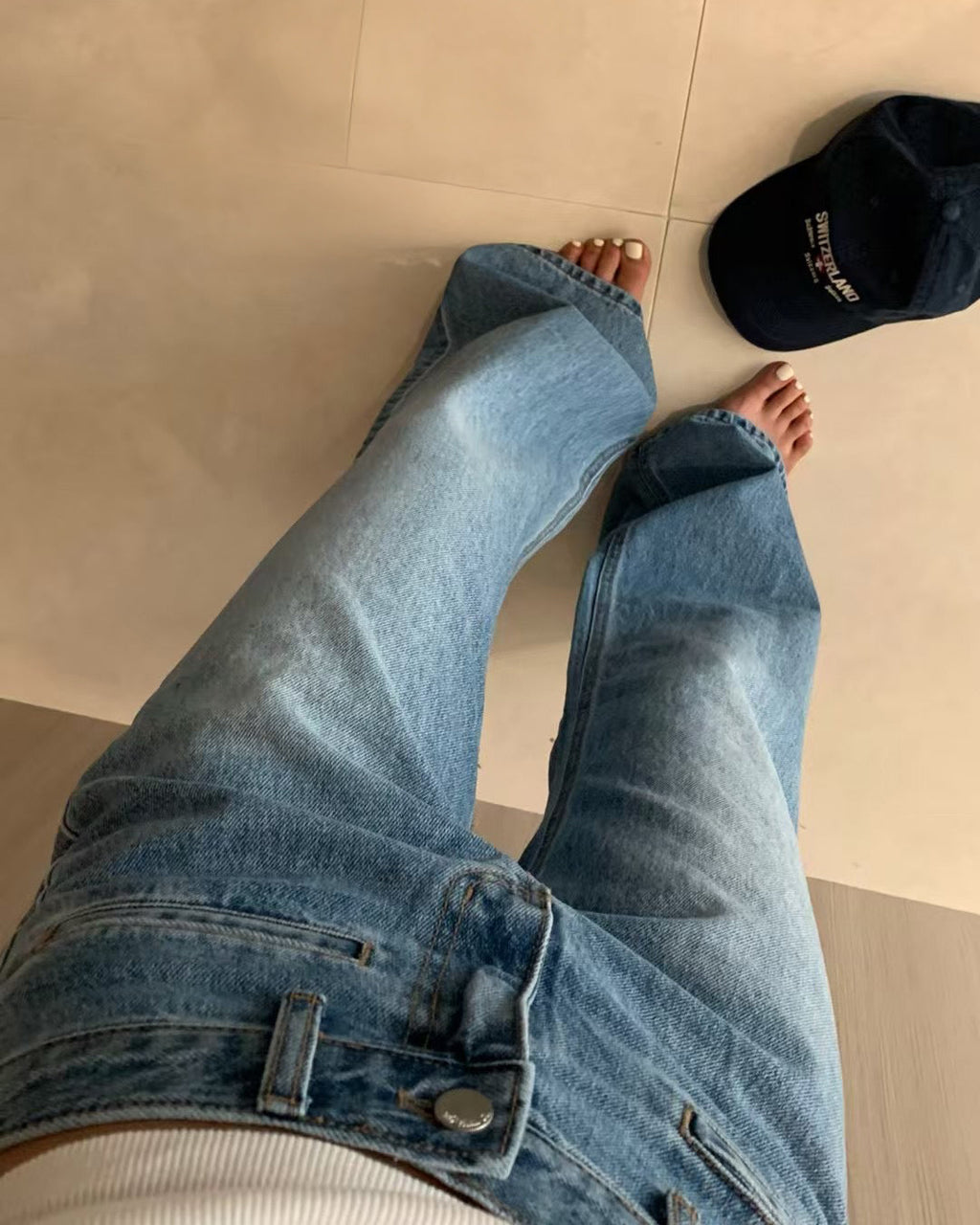 B123 Snazzy Baggy Jeans