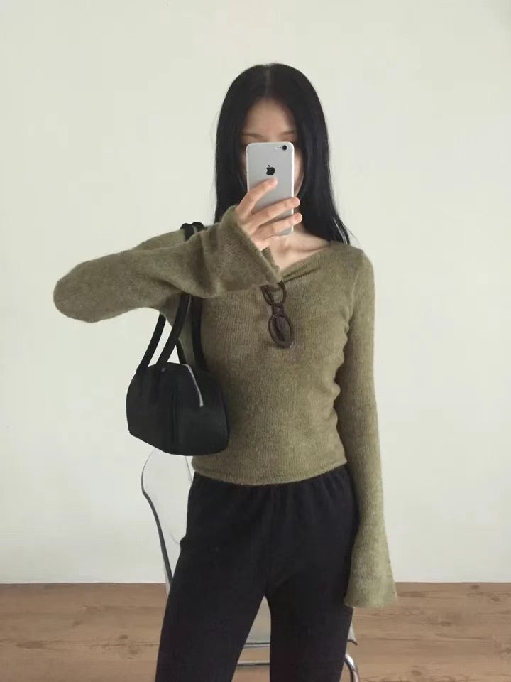 T125 Cozy Flared Knit