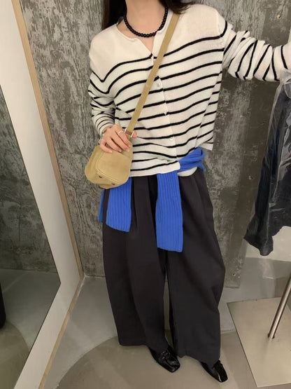 U121 Amour Lines Cardigan