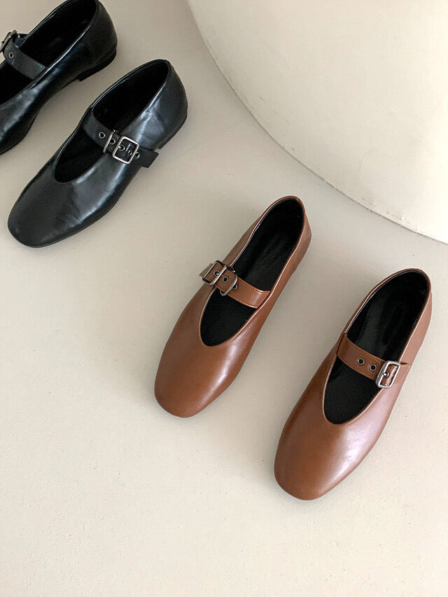 F116 Afternoon Mary Janes