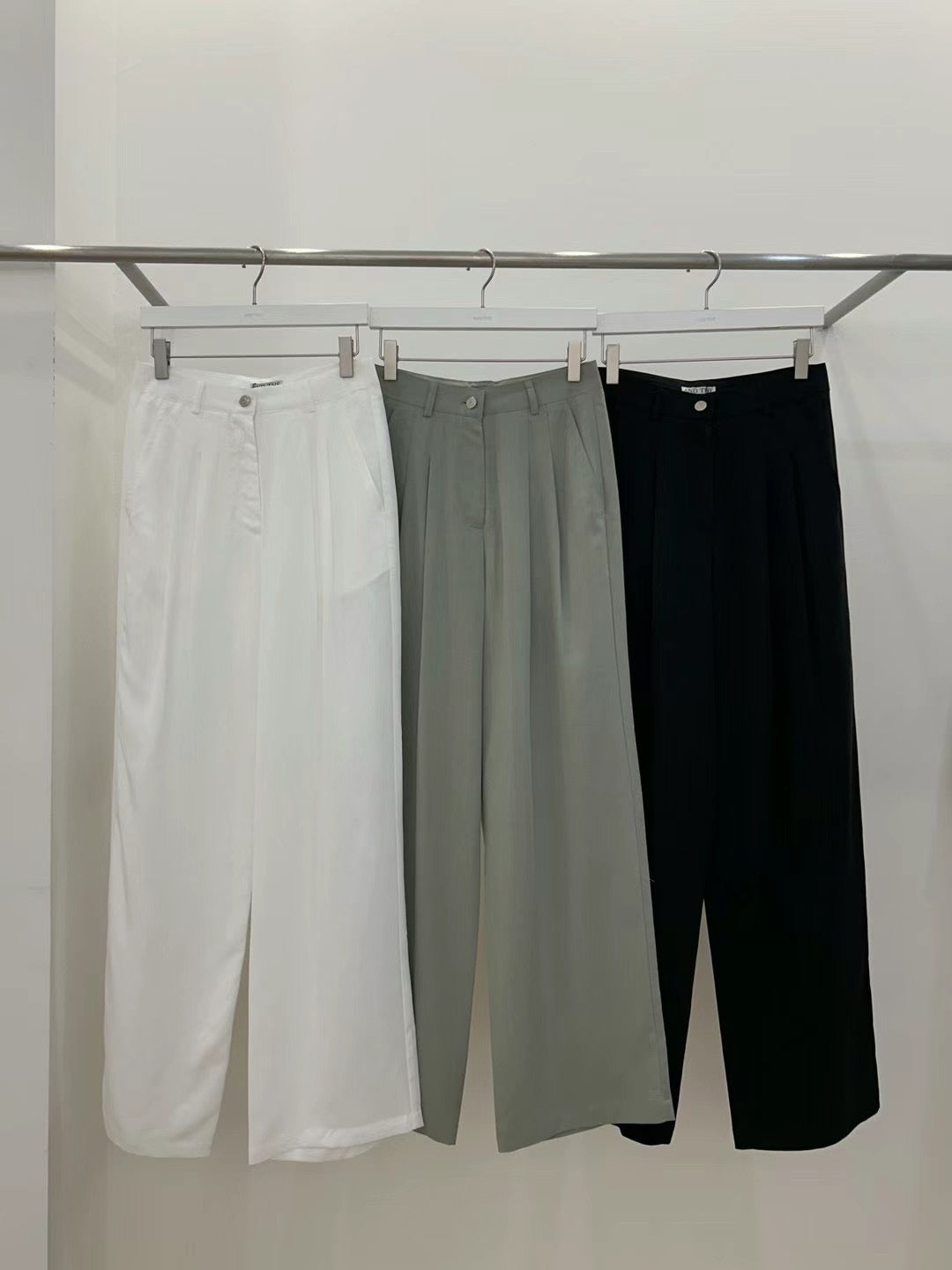 B0101 Straight Pants (Display)