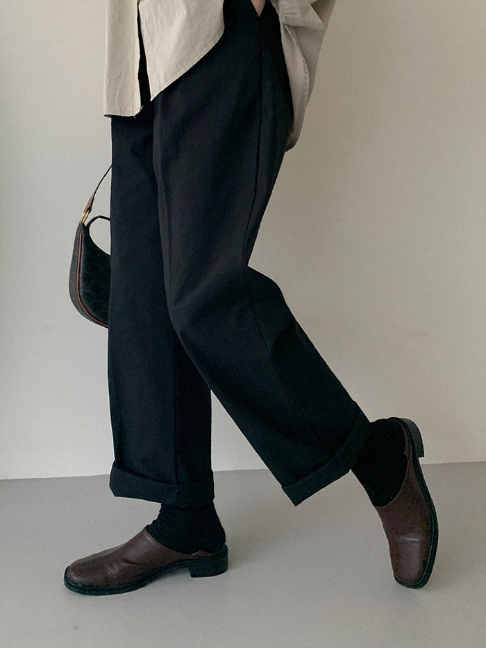 F110 Sleek Slide Loafers