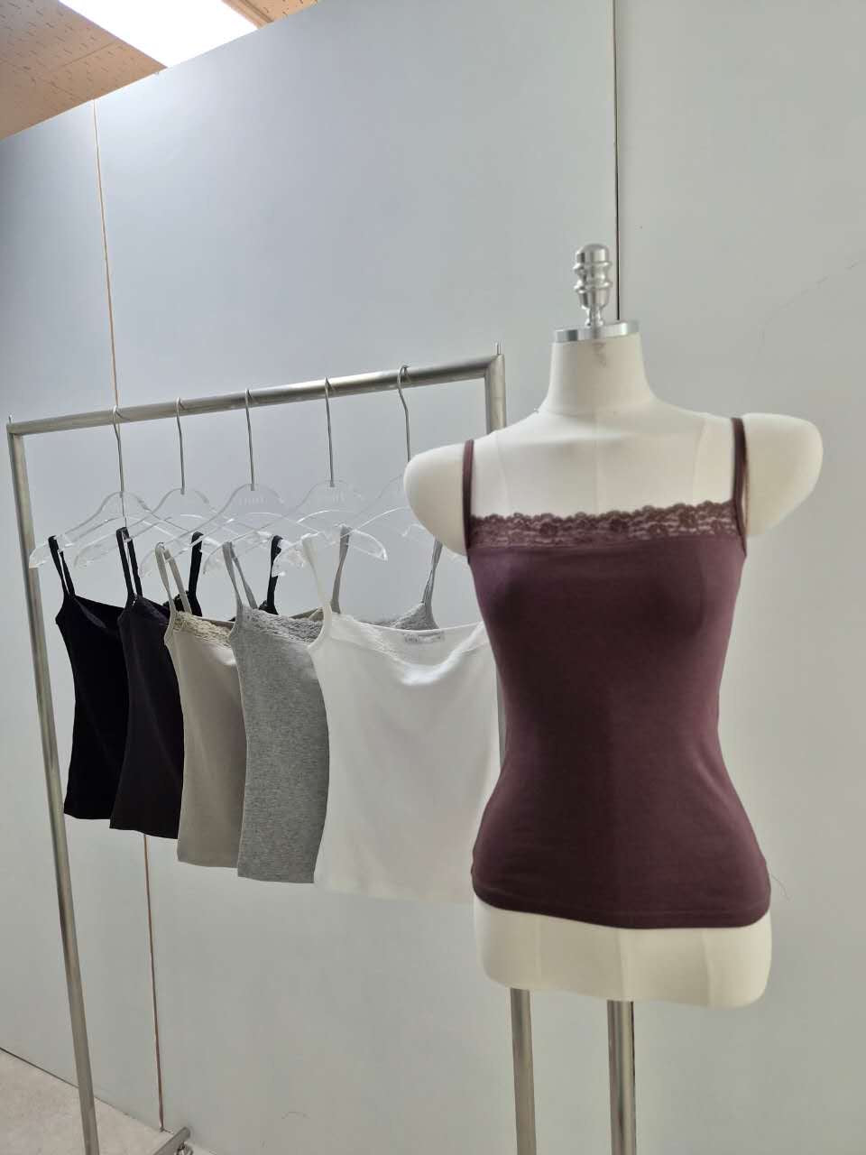T226 Underline Lace Cami product image