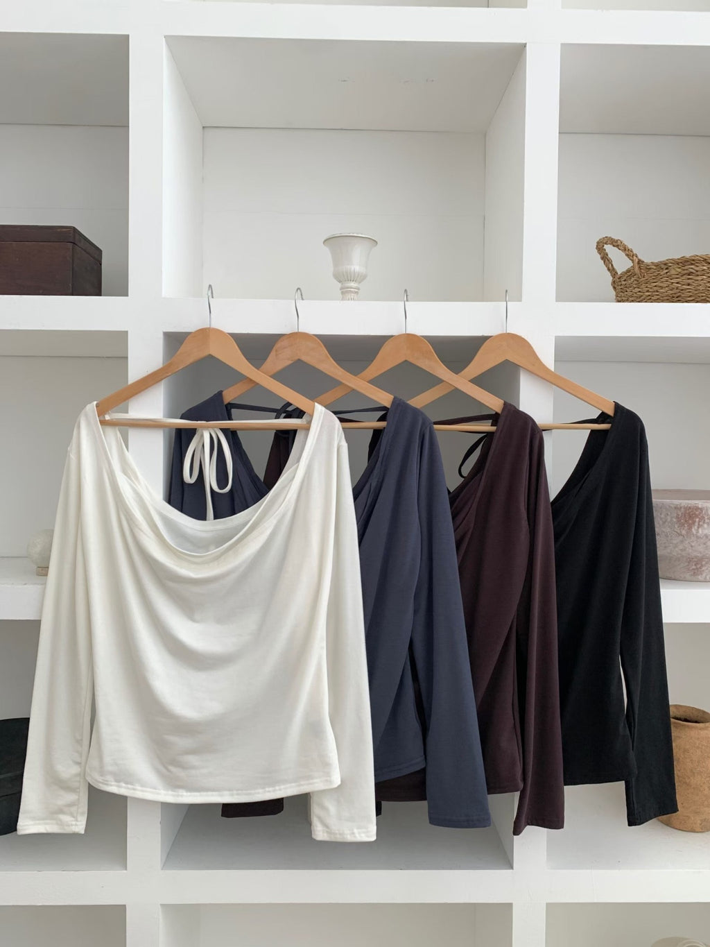 T234 Offscript Cowl Top color lineup
