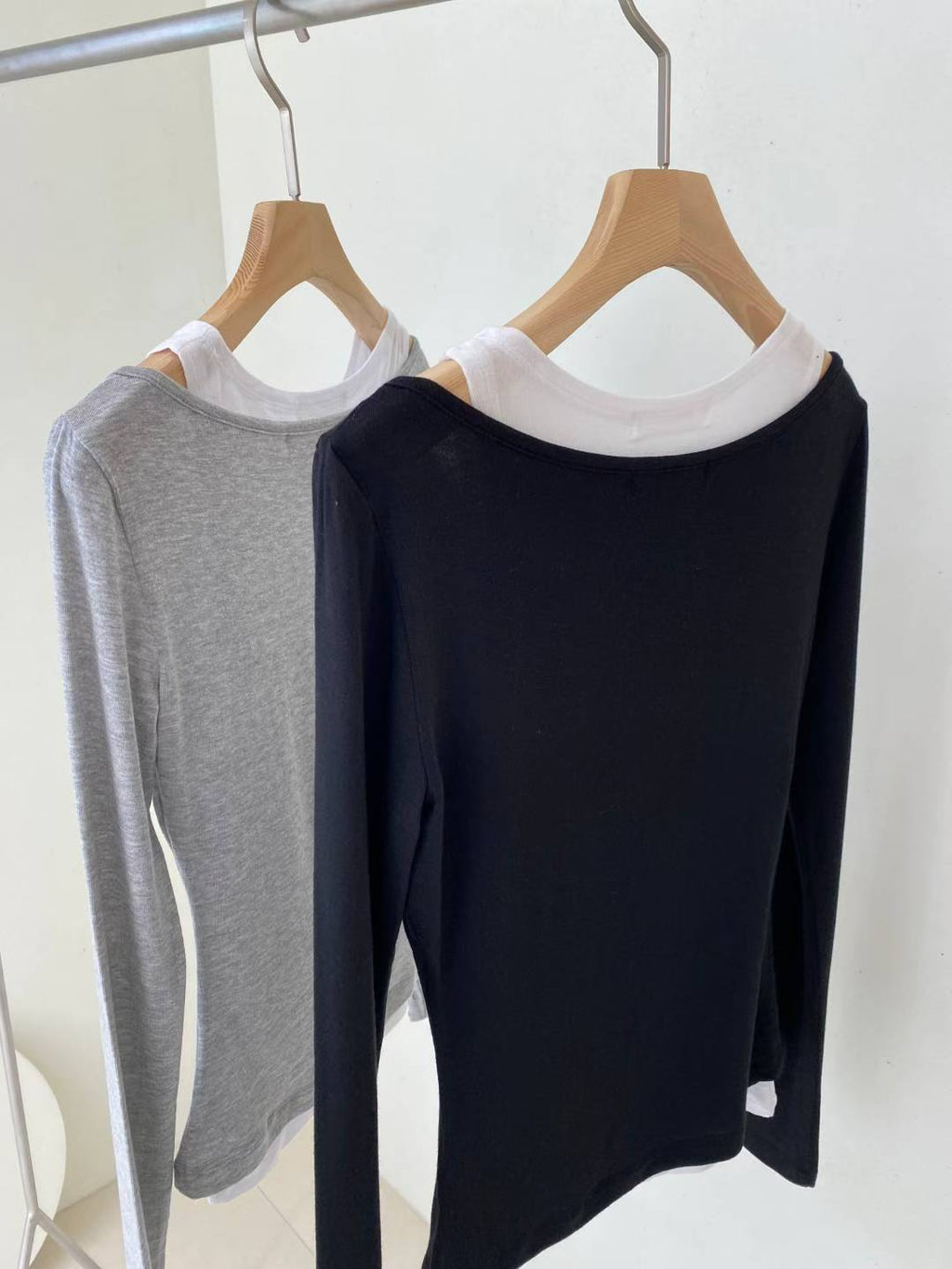 T163 Soft Layer Trick Tee