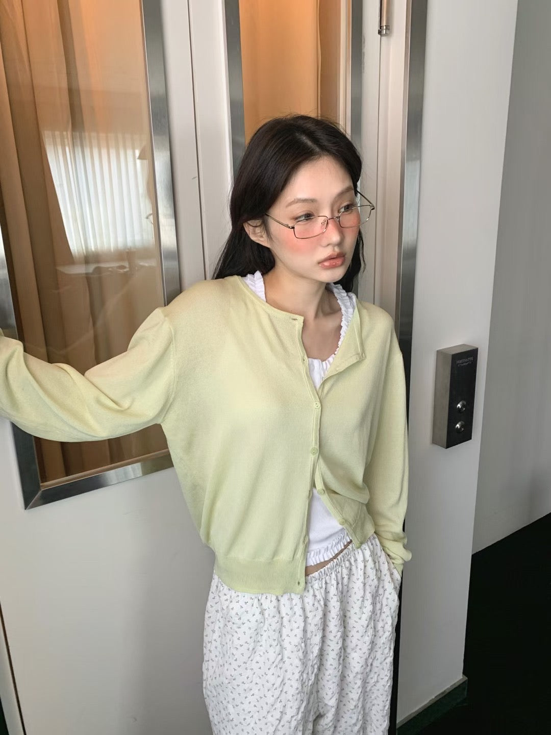 U140 Air Veil Cardigan