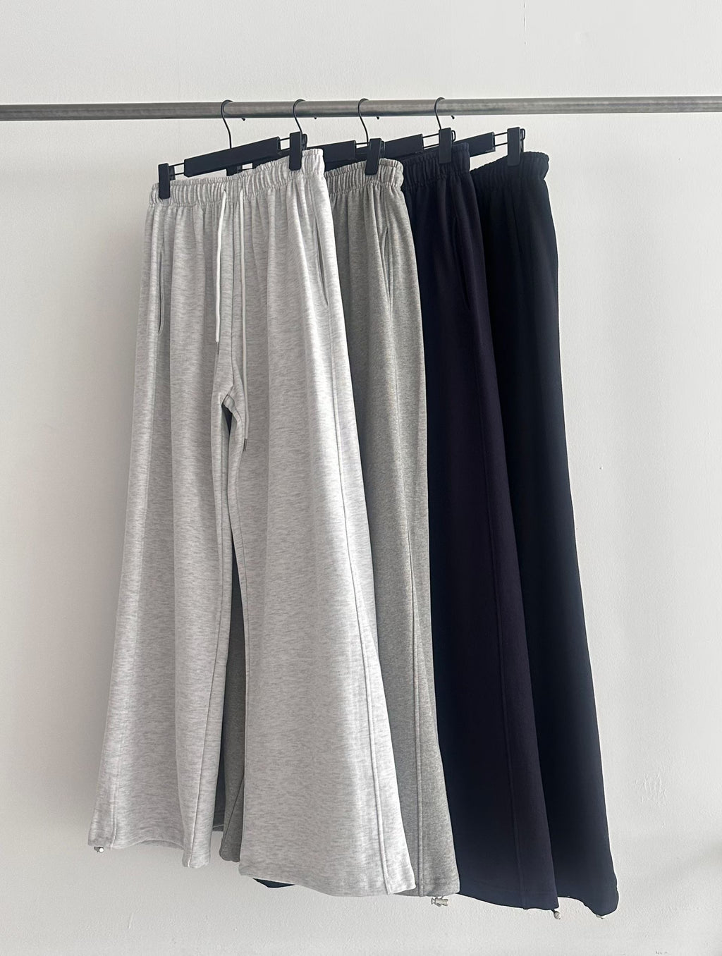 B172 Daily Wide Pants