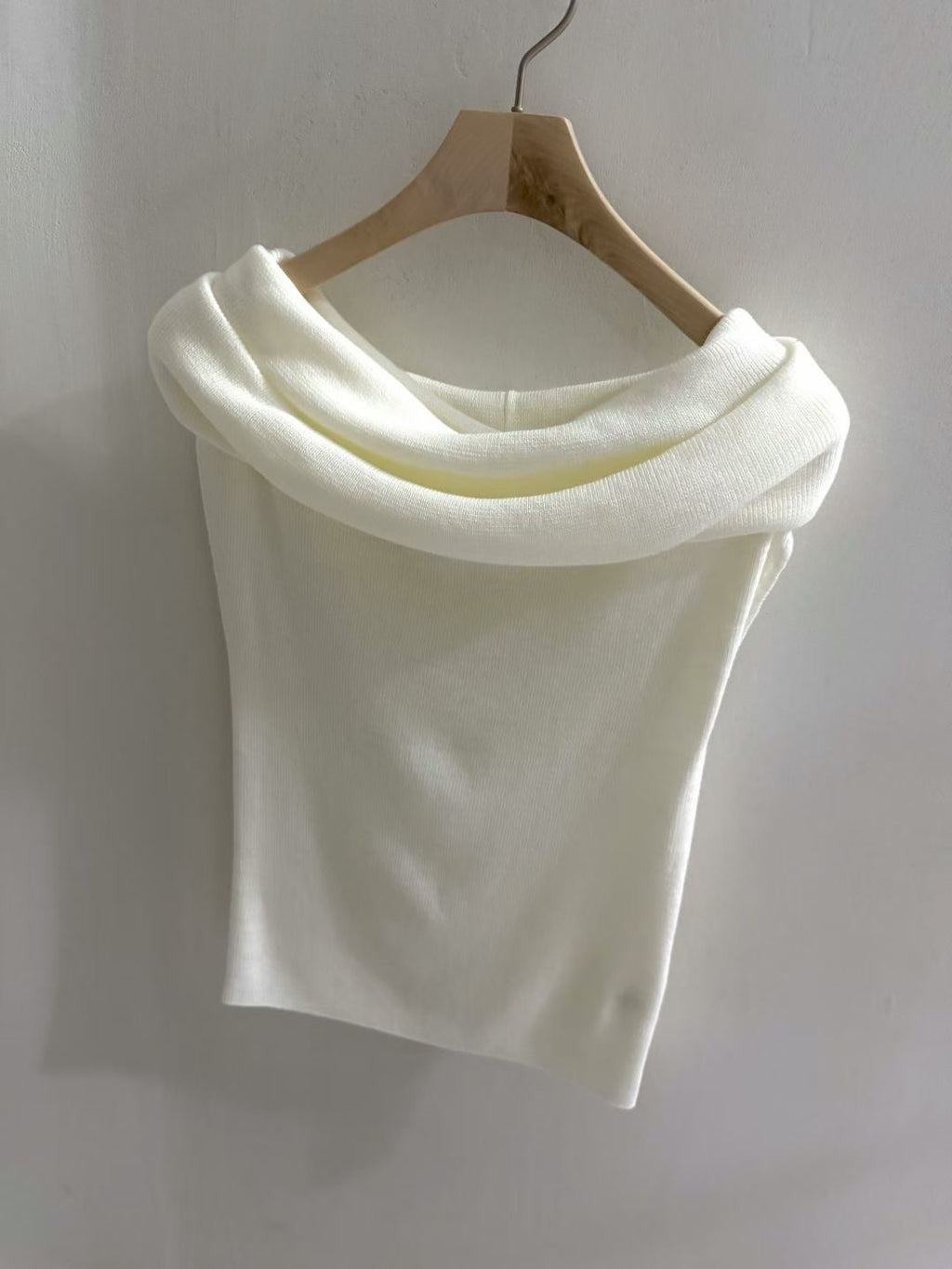 T194 Curve Off Knit