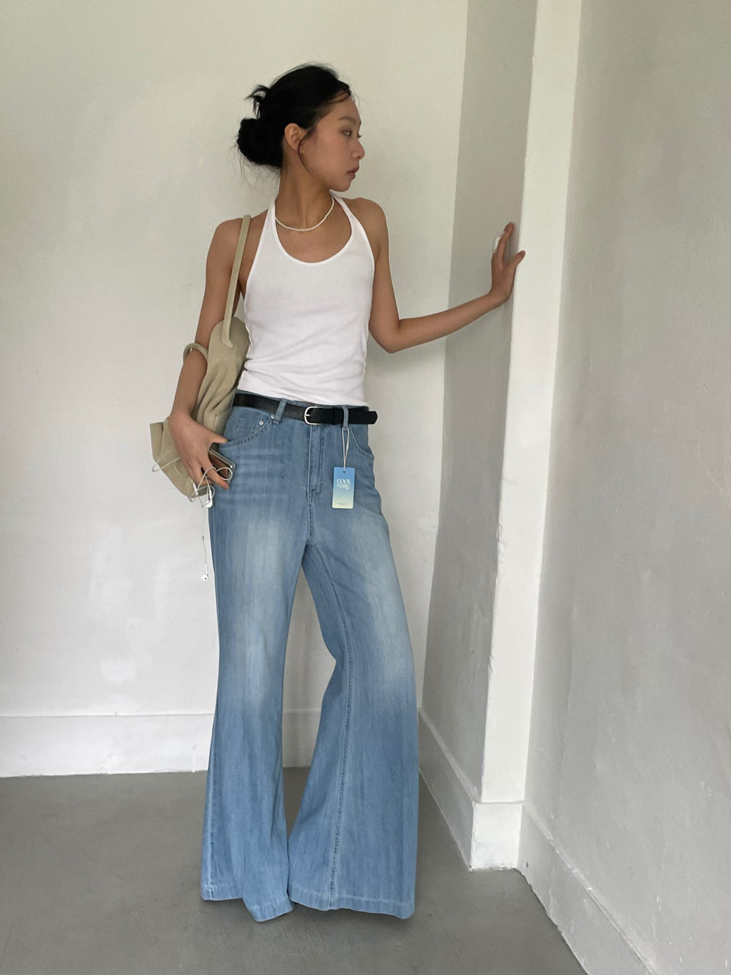 B189 Cool Flare Jeans