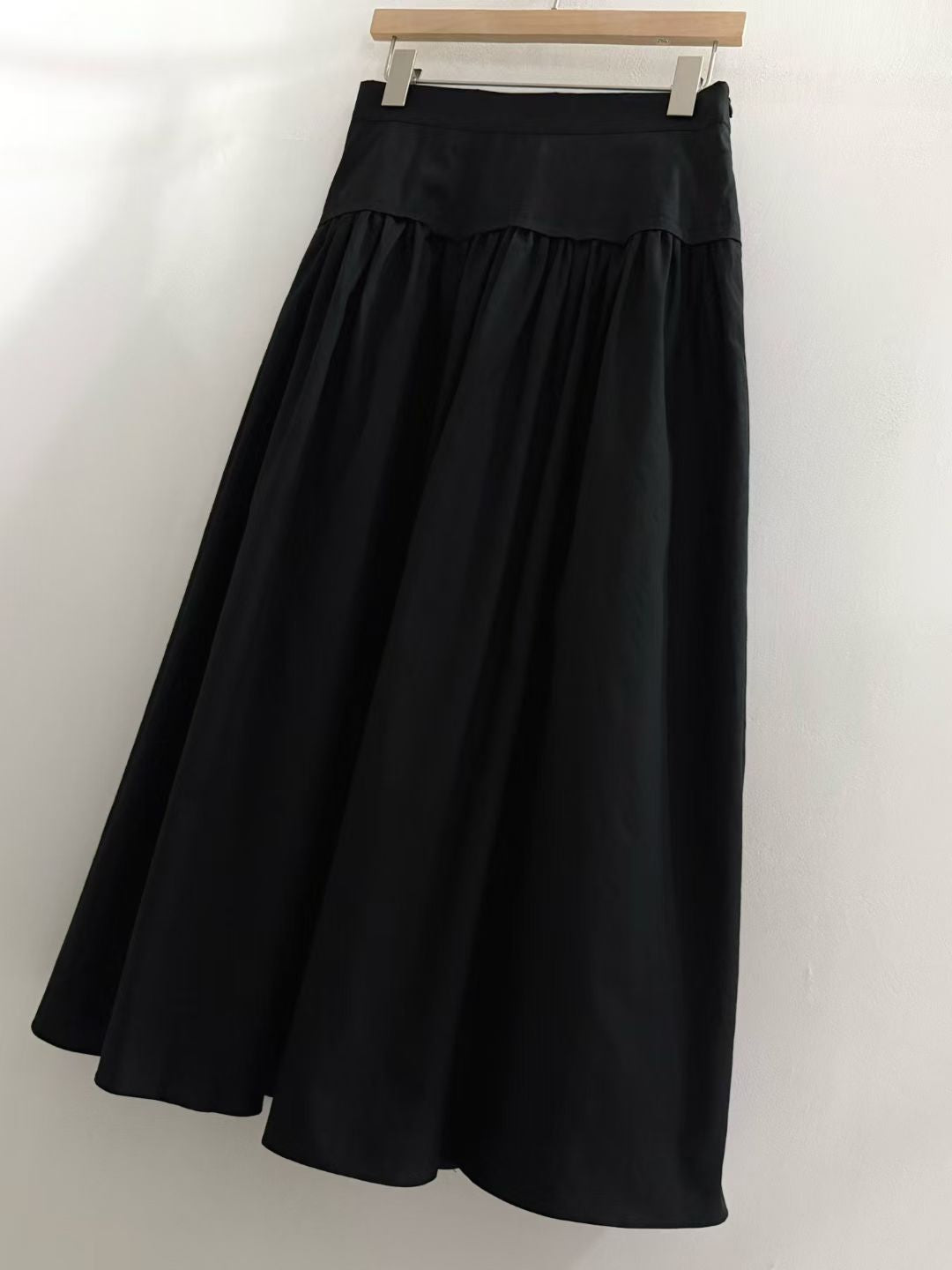 B186 Épure Skirt