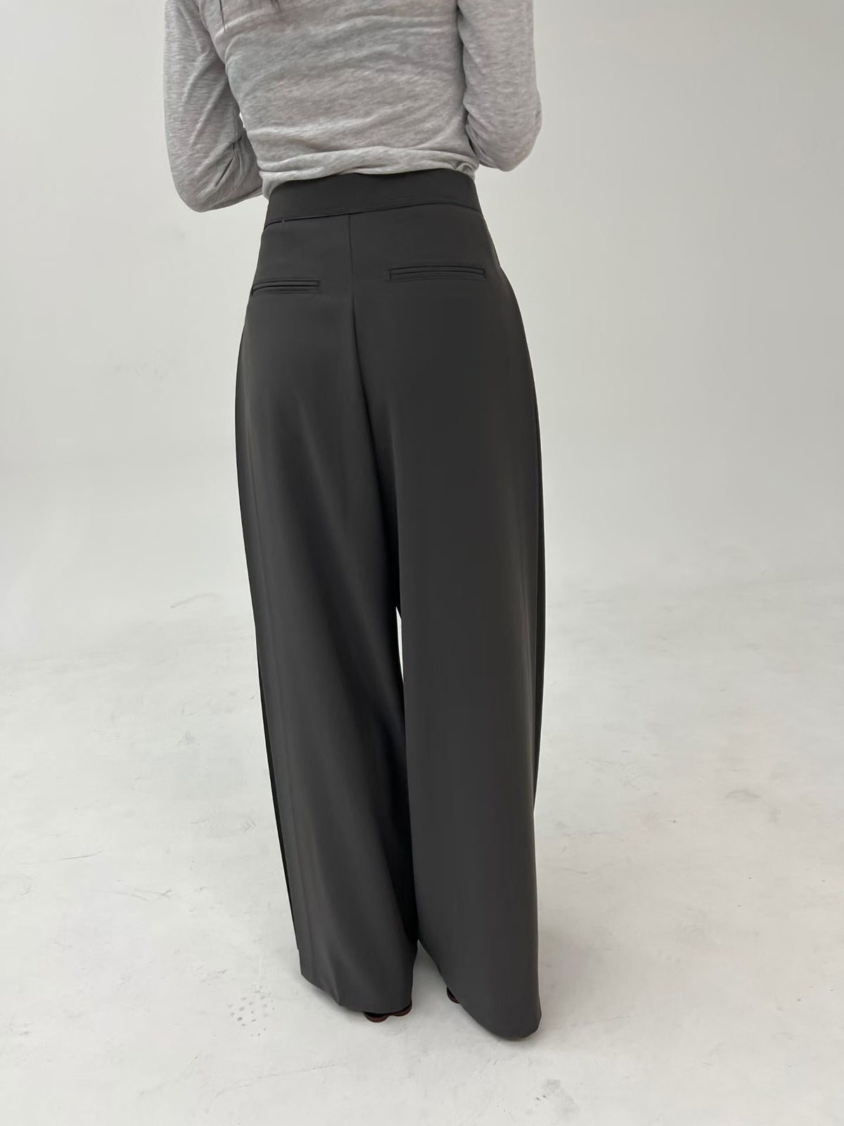 B207 Side Fold Tailored Pants - Charcoal back view