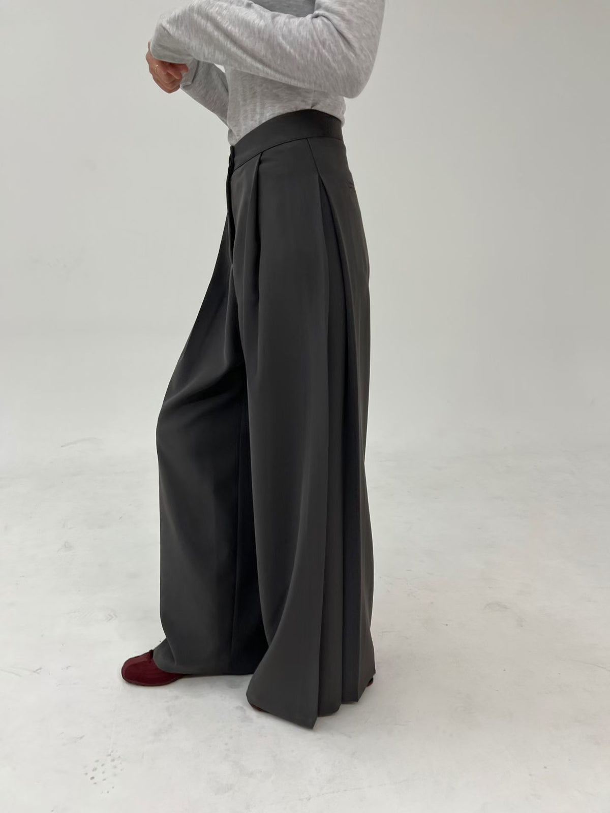 B207 Side Fold Tailored Pants - Charcoal side view